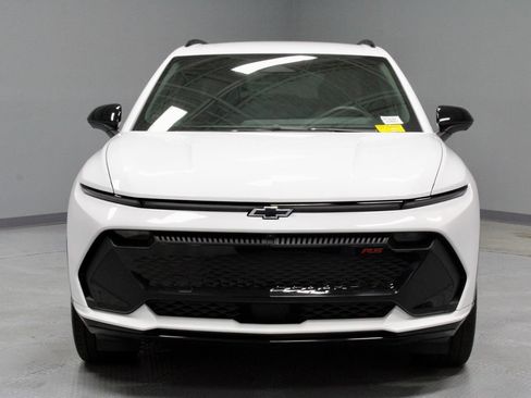 Used 2024 Chevrolet Equinox EV RS FWD image 6
