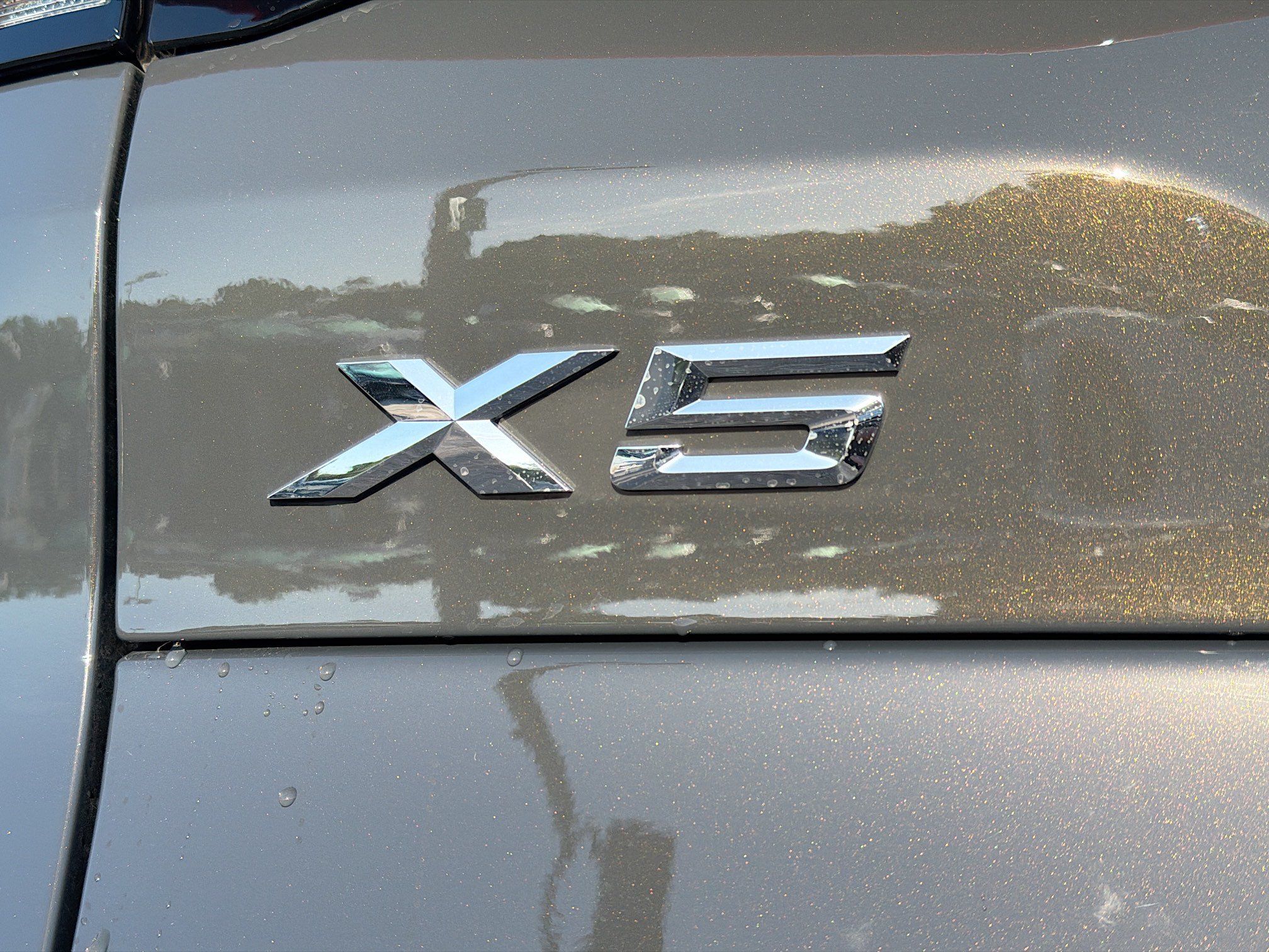 New 2026 BMW X5 xDrive40i w/ M Sport Package AWD/4WD image 11