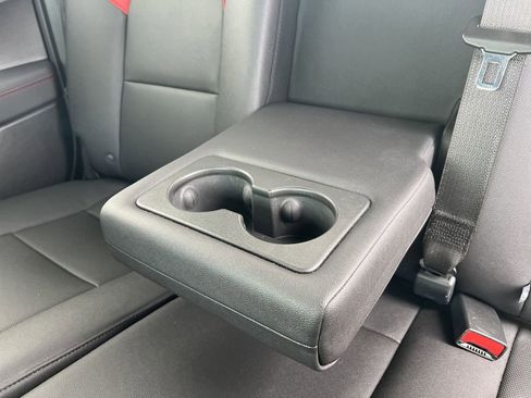 Used 2023 Chevrolet Colorado Z71 w/ Z71 Convenience Package 2 image 28