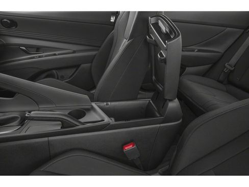 New 2026 Hyundai Elantra Sport image 9