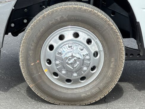 New 2027 RAM 3500 Big Horn AWD/4WD image 24