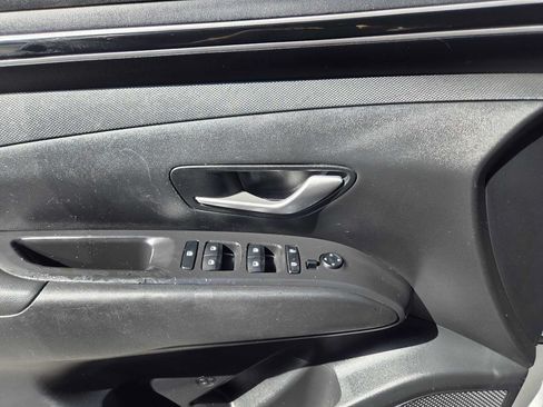 Used 2022 Hyundai Tucson SE AWD/4WD image 21