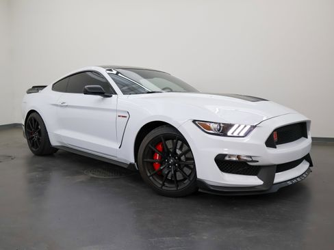 Used 2017 Ford Mustang Shelby GT350 w/ Electronics Package RWD image 21