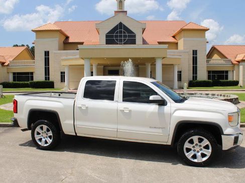 Used 2014 GMC Sierra 1500 SLE w/ SLE Value Package RWD image 2