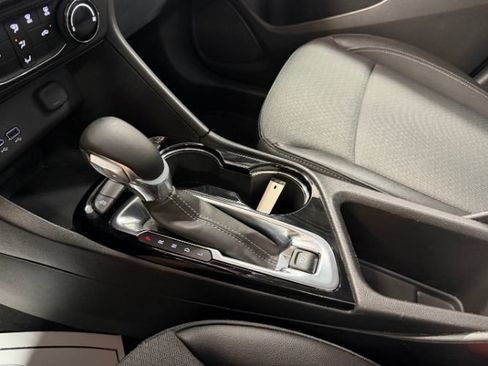 Used 2025 Buick Encore GX Preferred FWD image 25