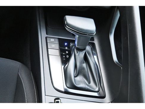 Certified 2025 Hyundai Elantra Sport FWD image 27