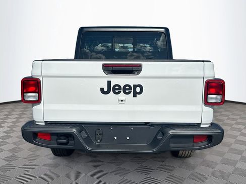 New 2026 Jeep Gladiator Sport image 6