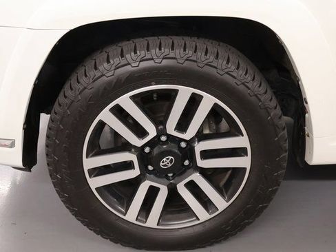 Certified 2023 Toyota 4Runner Limited AWD/4WD image 8