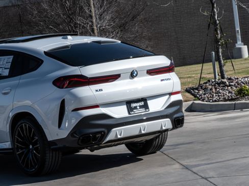 New 2026 BMW X6 M60i image 6