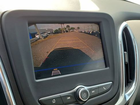 Certified 2020 Chevrolet Equinox LS w/ LS Convenience Package image 28