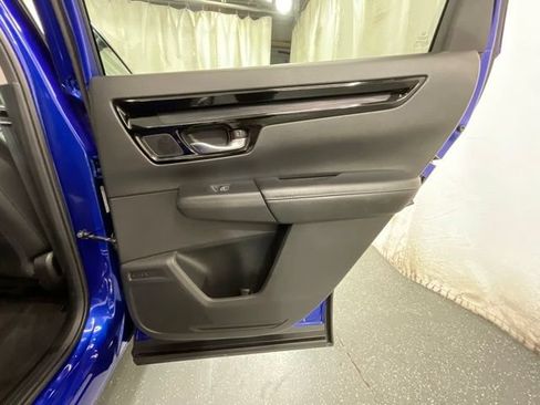 Used 2024 Honda CR-V EX-L image 24