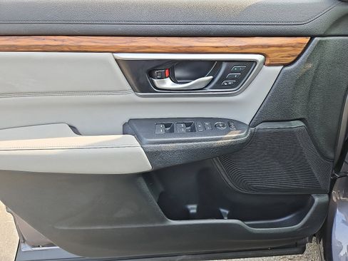 Certified 2022 Honda CR-V Touring image 12
