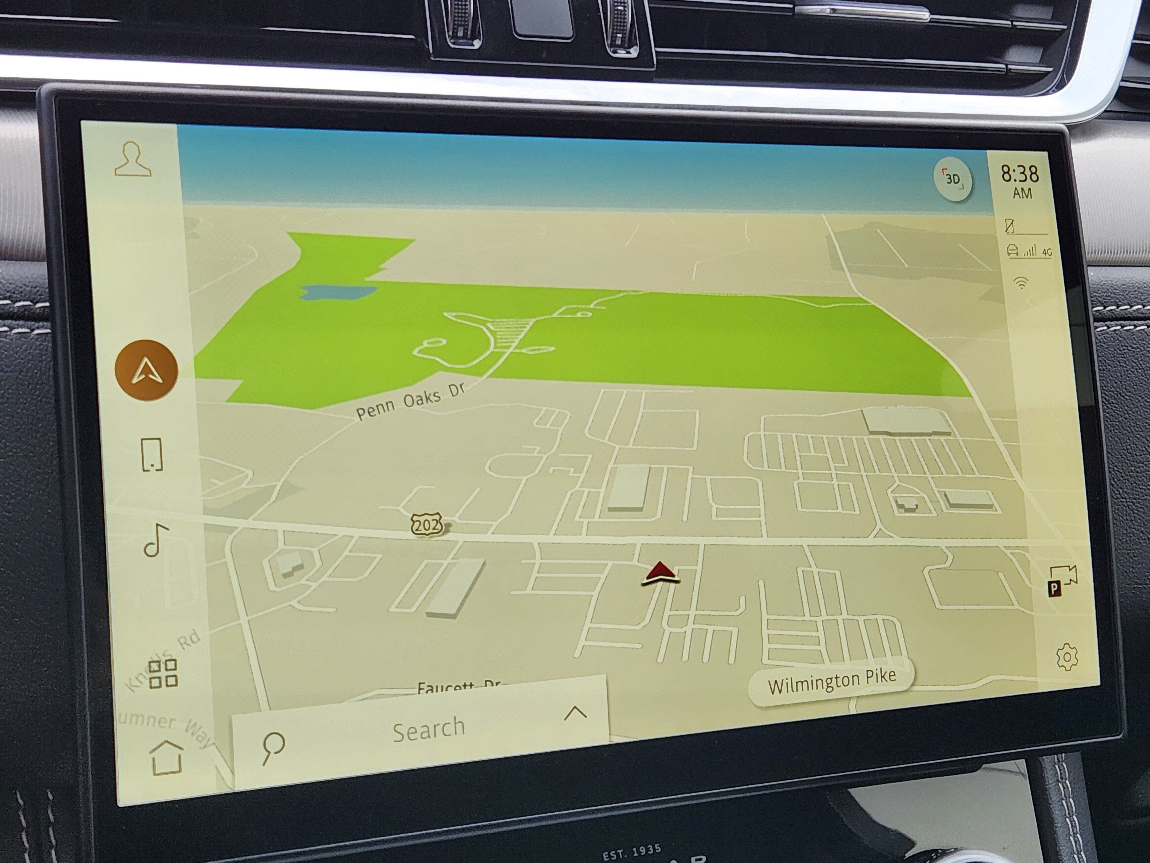 Certified 2025 Jaguar F-PACE R-Dynamic S AWD/4WD image 22