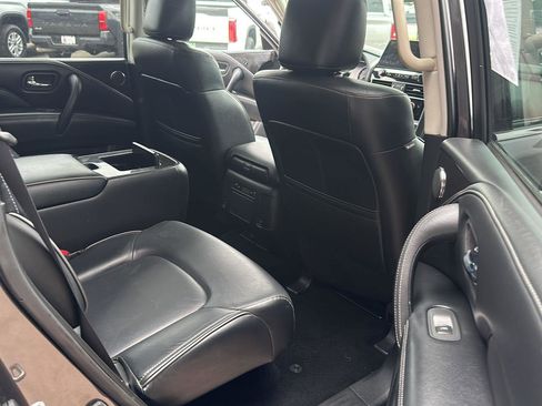 Used 2024 INFINITI QX80 Luxe AWD/4WD image 27