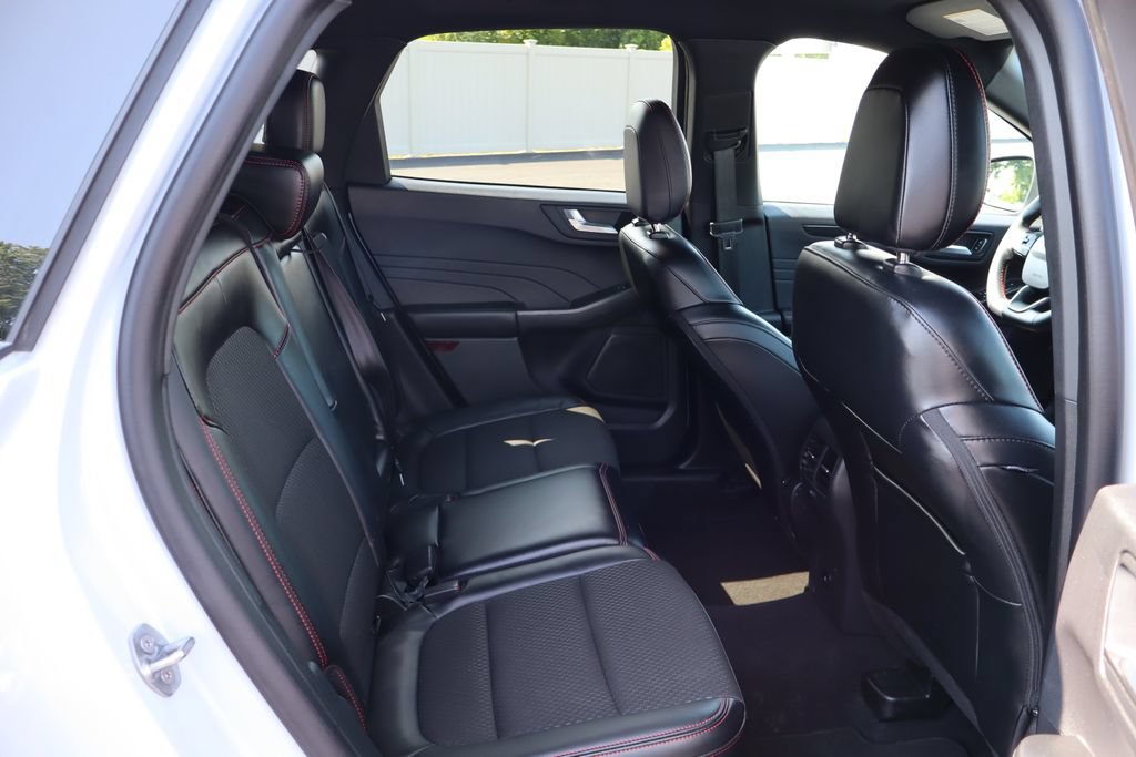 Used 2026 Ford Escape ST-Line FWD image 29