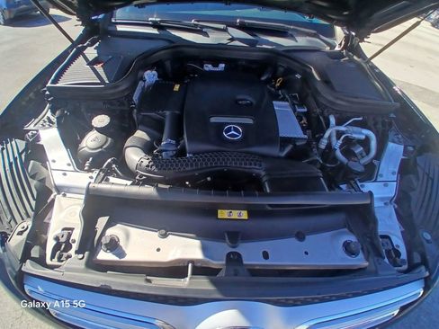 Used 2019 Mercedes-Benz GLC 300 GLC 300 Sport Utility 4D w/ Premium Package image 23