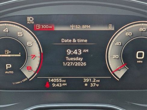 Certified 2025 Audi Q5 2.0T Premium image 11