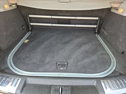 Used 2013 Cadillac SRX Luxury FWD image 35