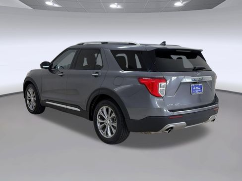 Used 2023 Ford Explorer Limited RWD image 3