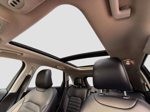 Used 2022 Ford Edge SEL w/ Convenience Package AWD/4WD image 23
