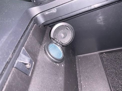 Used 2024 Ford Mustang Coupe RWD image 21