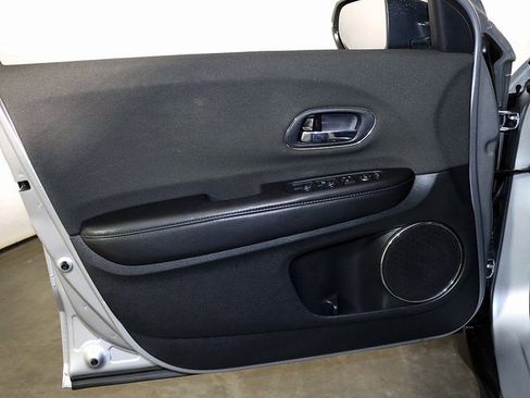 Used 2022 Honda HR-V EX image 22