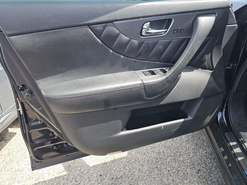 Used 2012 INFINITI FX35 AWD w/ Premium Pkg image 9