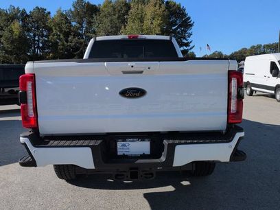 New 2025 Ford F250 Lariat w/ Lariat Ultimate Package