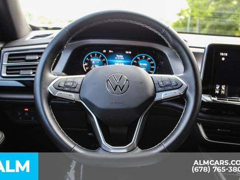 Used 2025 Volkswagen Atlas Cross Sport SE AWD/4WD image 22