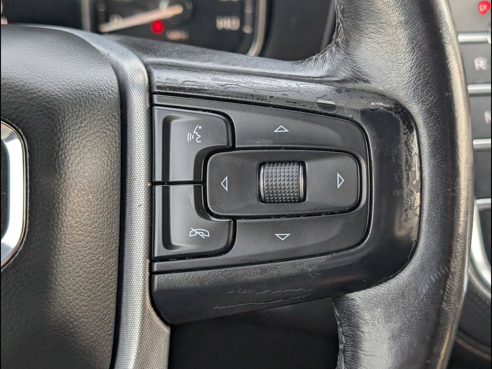 Used 2021 GMC Yukon SLT RWD image 19