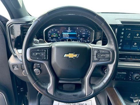 Used 2025 Chevrolet Silverado 1500 High Country AWD/4WD image 11