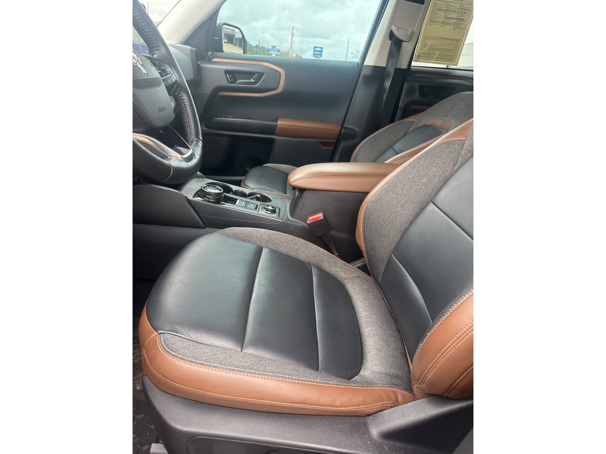 Used 2023 Ford Bronco Sport Outer Banks w/ Tech Package AWD/4WD image 23