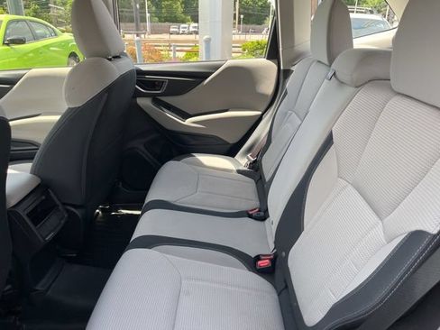Used 2023 Subaru Forester AWD/4WD image 12