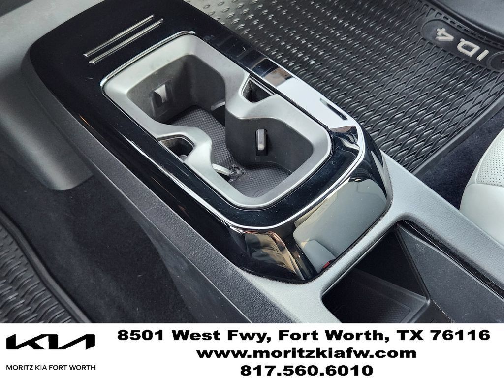 Used 2022 Volkswagen ID.4 Pro S AWD/4WD image 19