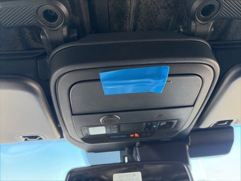 New 2025 Ford Bronco Outer Banks image 25