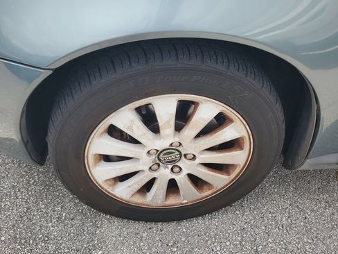 Used 2004 Volvo S40 2.4i FWD image 3