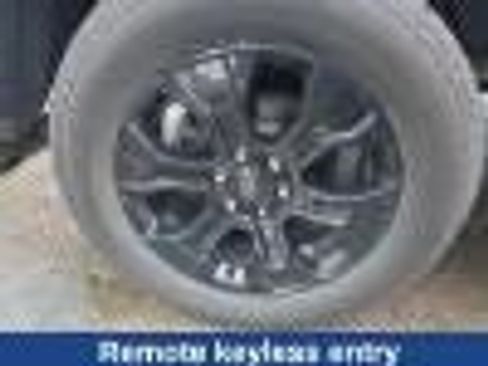 Used 2022 Ford F150 Platinum w/ Equipment Group 701A High AWD/4WD image 24