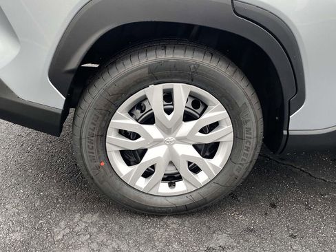 New 2026 Toyota Corolla Cross L image 10