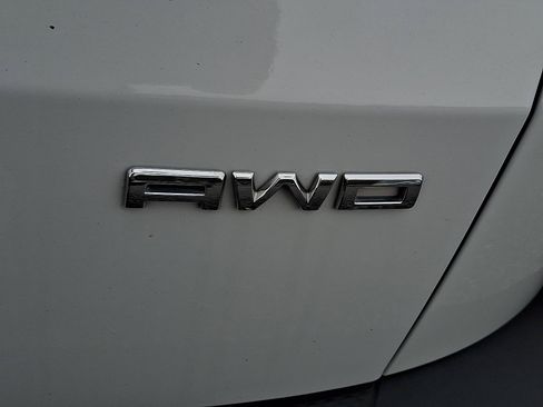 Certified 2022 Ford Escape SE image 31