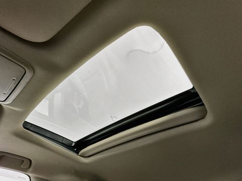 Certified 2024 Honda Odyssey EX-L image 21