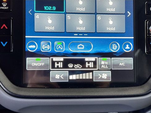 New 2026 Subaru Crosstrek 2.0i Premium AWD/4WD image 13