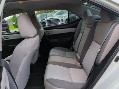 Used 2019 Toyota Corolla LE FWD image 13