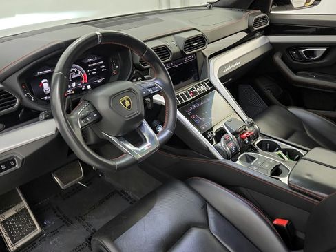 Used 2023 Lamborghini Urus S AWD/4WD image 16
