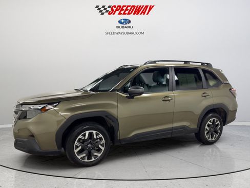 Used 2026 Subaru Forester Premium AWD/4WD image 11