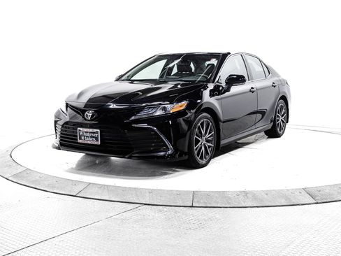 Certified 2024 Toyota Camry XLE w/ Navigation Package image 3