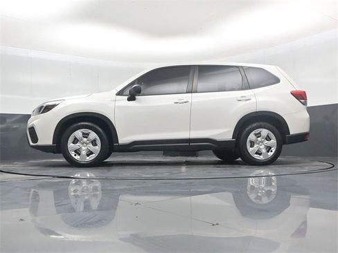 Used 2021 Subaru Forester Base image 43