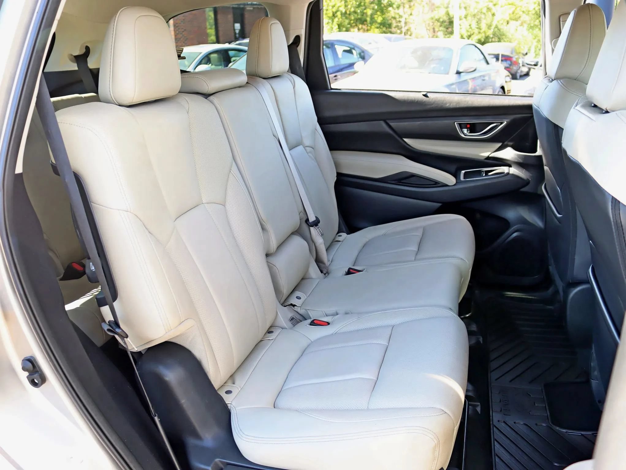 Used 2019 Subaru Ascent Limited AWD/4WD image 35