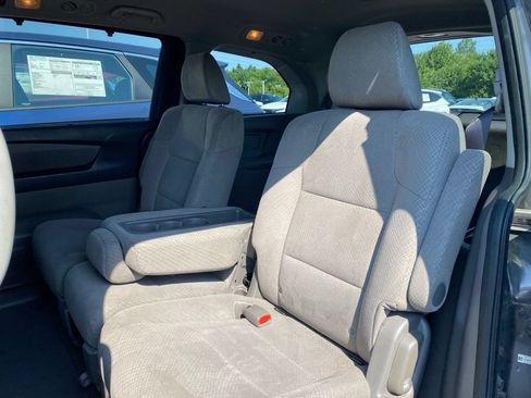 Used 2016 Honda Odyssey EX image 6