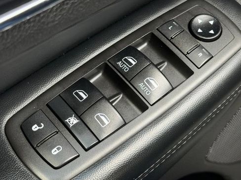 Used 2021 Jeep Grand Cherokee Limited w/ Luxury Group II AWD/4WD image 20