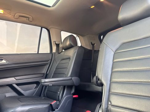 Used 2019 Volkswagen Atlas SEL Premium AWD/4WD image 38